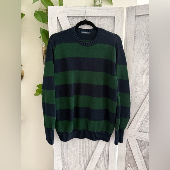 Brandy Melville Green and Navy Striped Crewneck Sweater - Picture 1 of 13